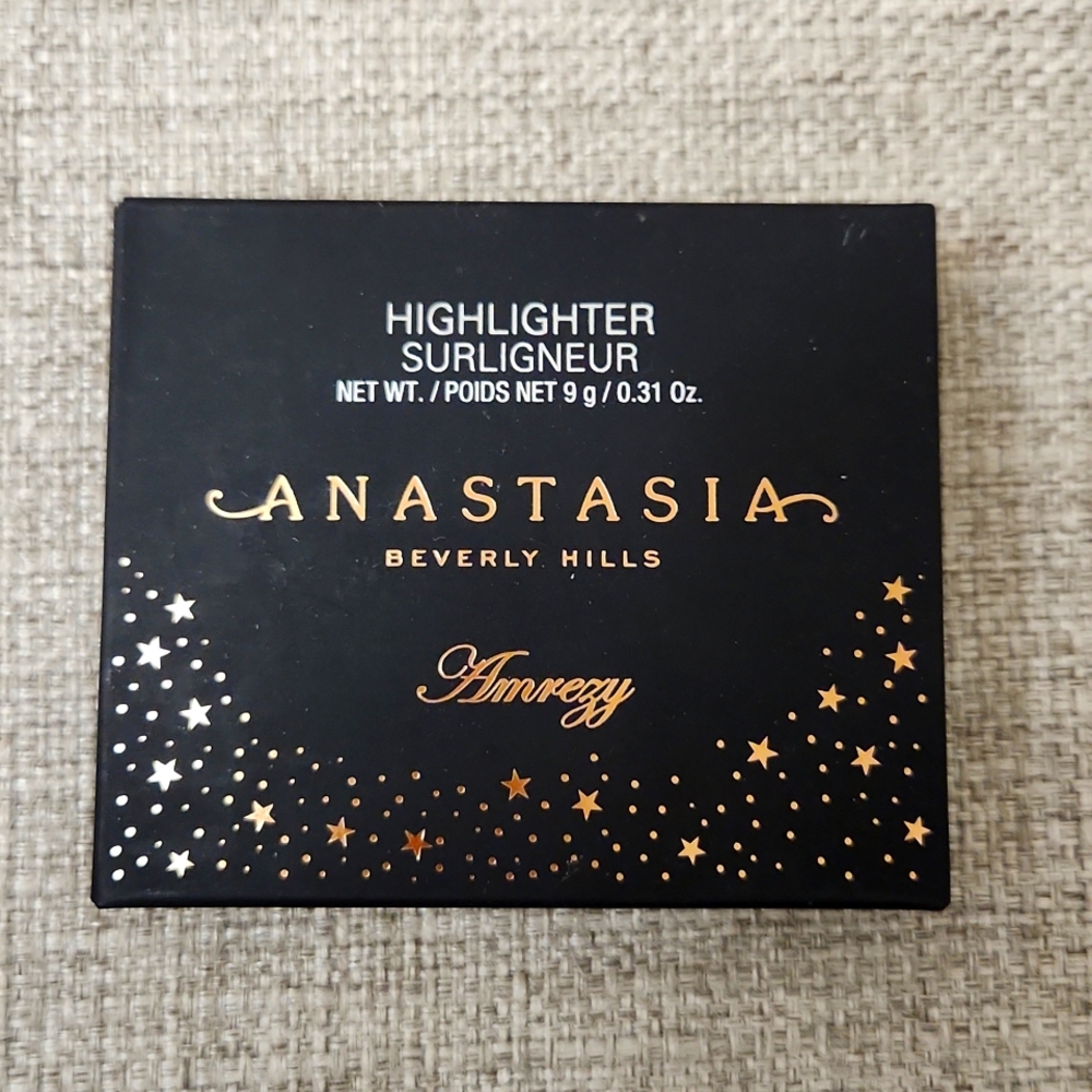 BRAND NEW Anastasia Amrezy Highlighter